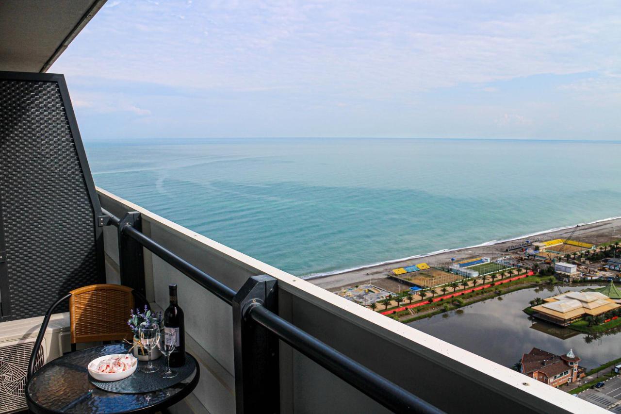 Orbi Batumi City Beach View Hotel Exterior photo
