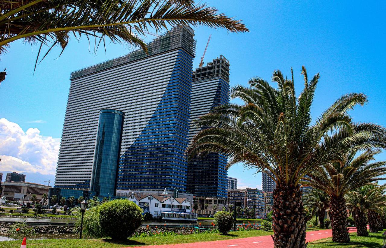 Orbi Batumi City Beach View Hotel Exterior photo