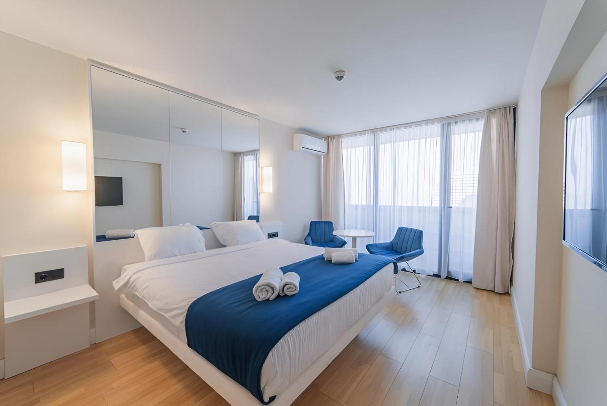 Orbi Batumi City Beach View Hotel Exterior photo